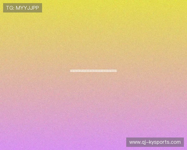 孙颖莎王楚钦现场观看中超德比，跨界追星引发足球场看台一阵轰动
